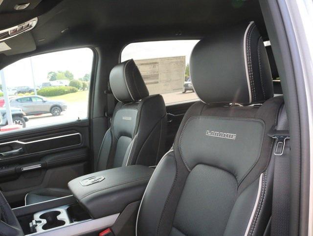 new 2025 Ram 1500 car, priced at $61,912