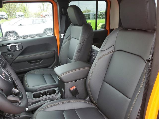 new 2025 Jeep Gladiator car, priced at $51,947