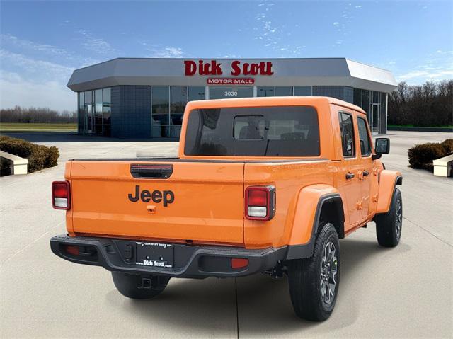 new 2025 Jeep Gladiator car, priced at $51,947