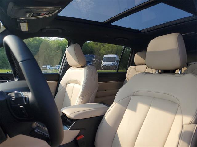 new 2025 Jeep Grand Cherokee L car, priced at $46,544