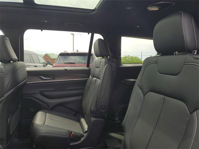new 2025 Jeep Grand Cherokee L car, priced at $53,534