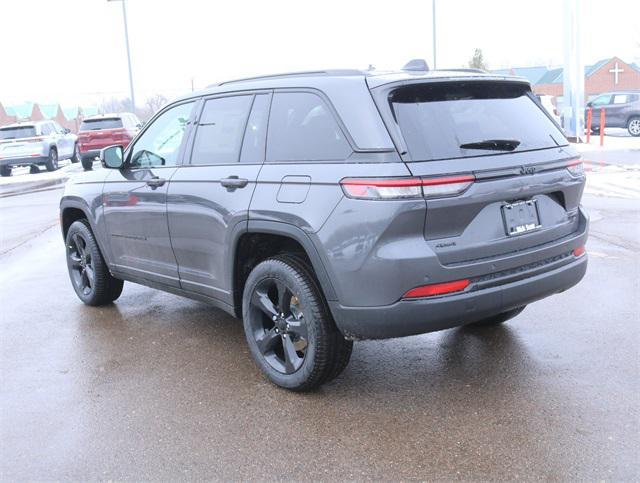 new 2025 Jeep Grand Cherokee car, priced at $46,395