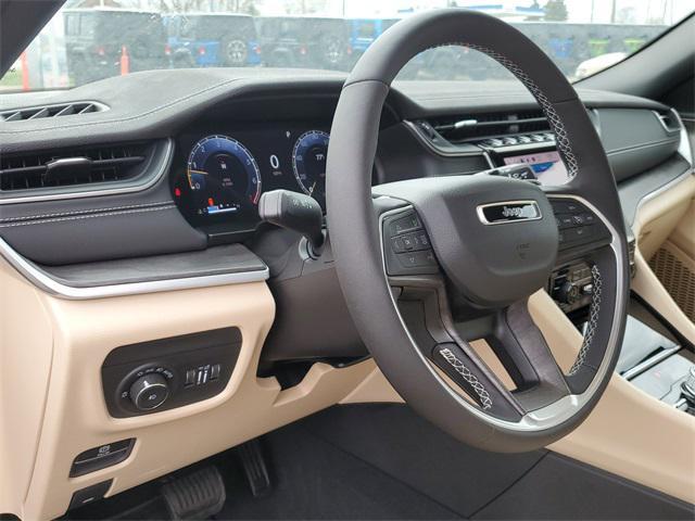 new 2025 Jeep Grand Cherokee car, priced at $43,746