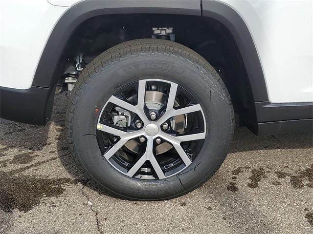 new 2025 Jeep Grand Cherokee car, priced at $46,246