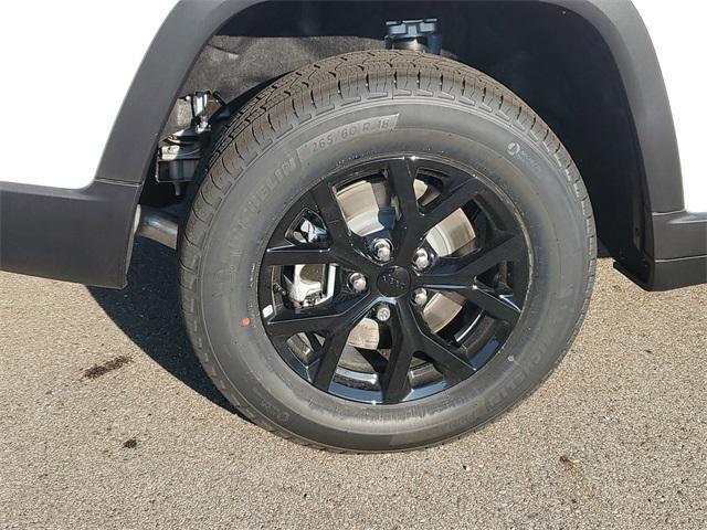new 2025 Jeep Grand Cherokee L car, priced at $42,357