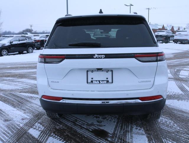 new 2025 Jeep Grand Cherokee car, priced at $37,477