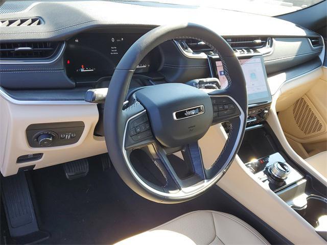 new 2025 Jeep Grand Cherokee car, priced at $48,747