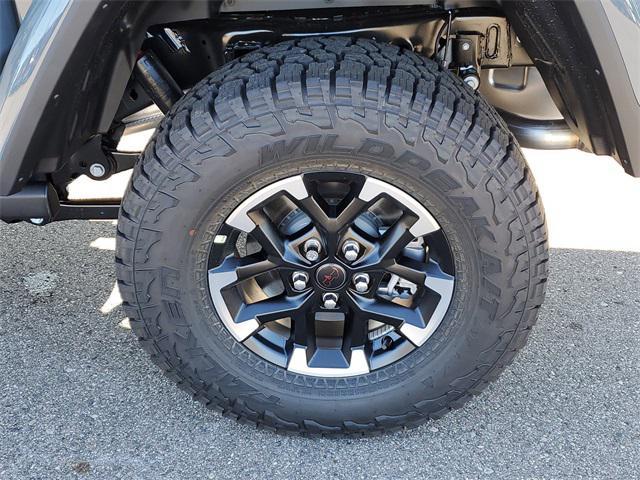 new 2025 Jeep Gladiator car, priced at $56,693