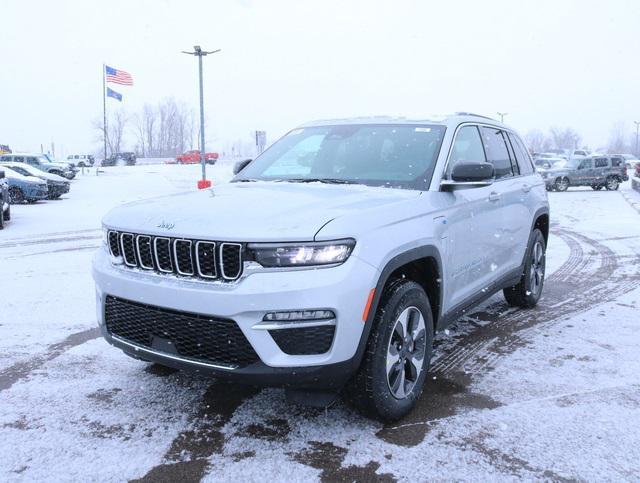 new 2025 Jeep Grand Cherokee 4xe car, priced at $52,244