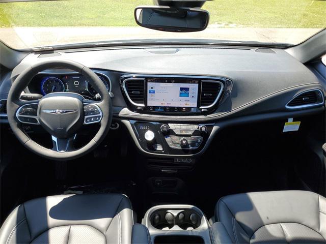 new 2025 Chrysler Pacifica car, priced at $42,691