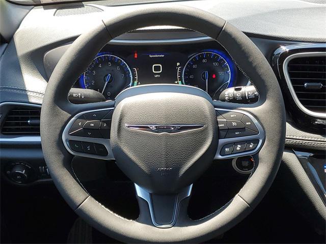 new 2025 Chrysler Pacifica car, priced at $42,691