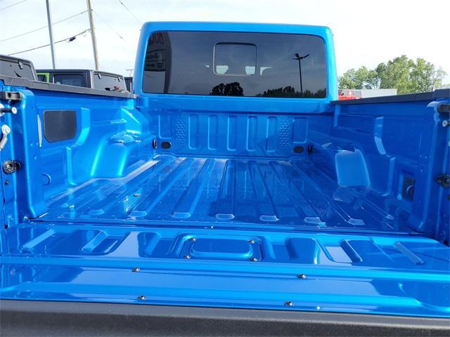 new 2025 Jeep Gladiator car, priced at $46,713