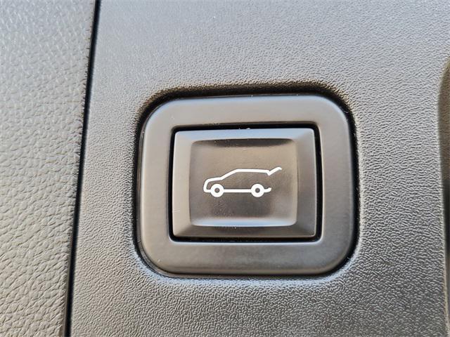 used 2021 Cadillac XT4 car, priced at $28,699