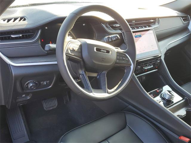 new 2025 Jeep Grand Cherokee car, priced at $43,325