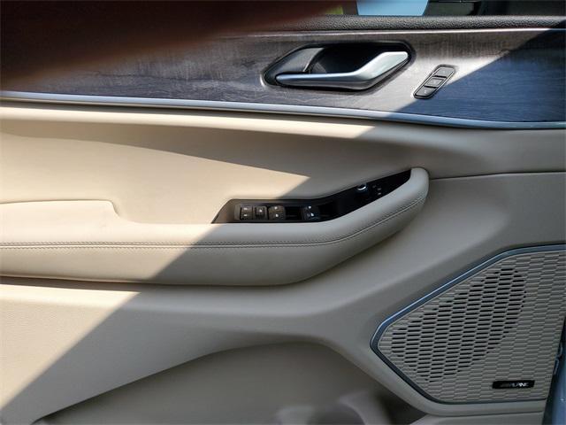 used 2022 Jeep Grand Cherokee car, priced at $32,899