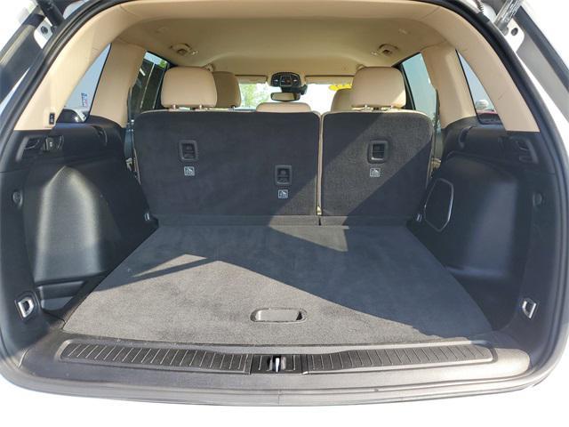 used 2022 Jeep Grand Cherokee car, priced at $32,899