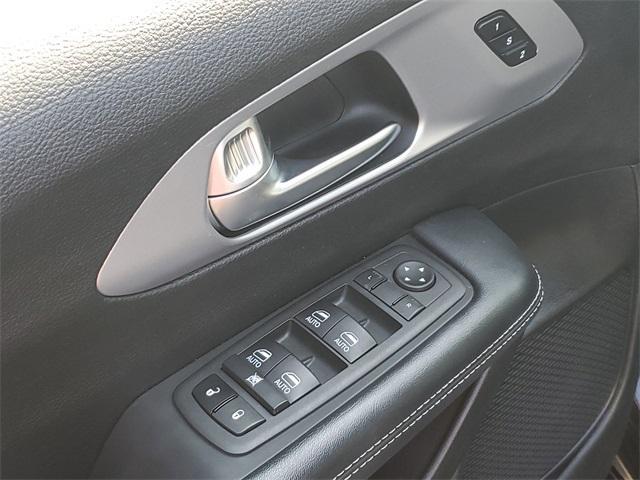 used 2021 Chrysler Pacifica car, priced at $32,571