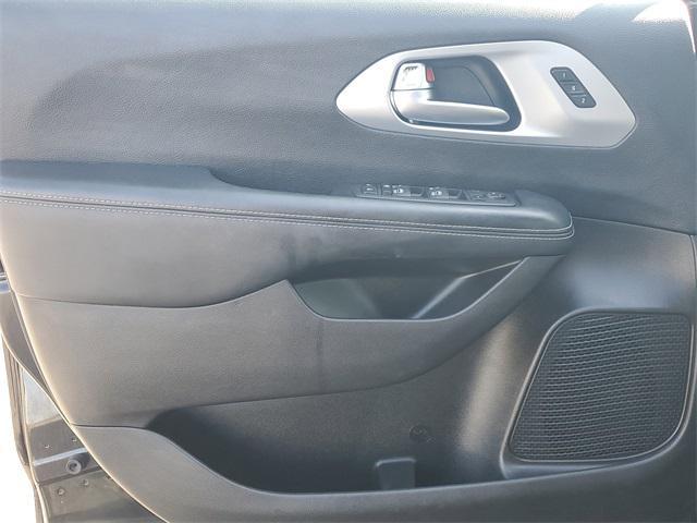 used 2021 Chrysler Pacifica car, priced at $32,571