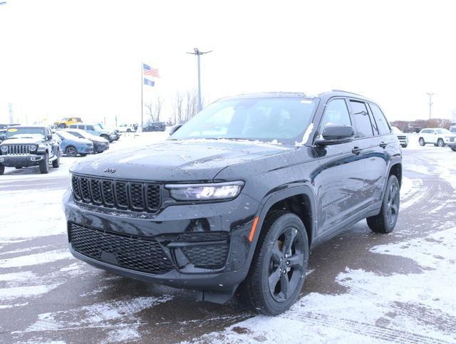 new 2025 Jeep Grand Cherokee car, priced at $42,221