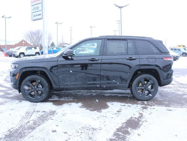 new 2025 Jeep Grand Cherokee car, priced at $42,221