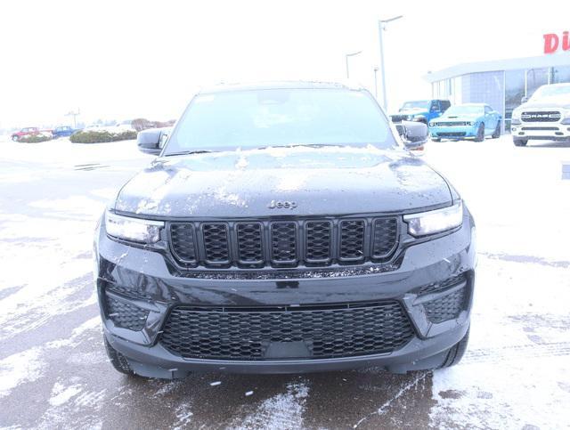 new 2025 Jeep Grand Cherokee car, priced at $42,221