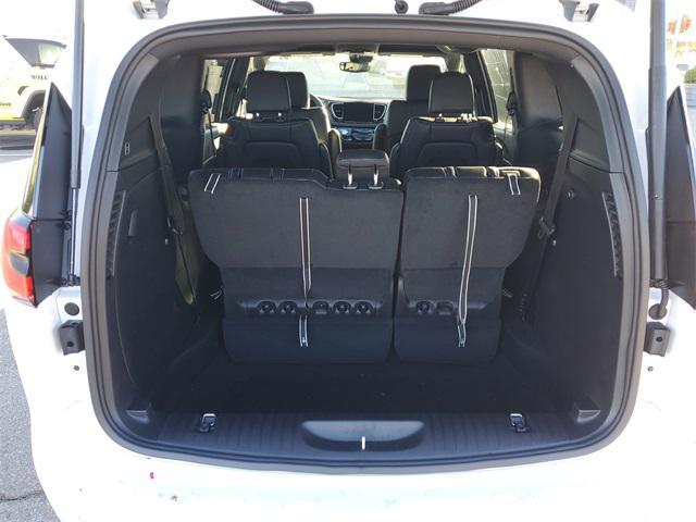 new 2026 Chrysler Pacifica car, priced at $38,821