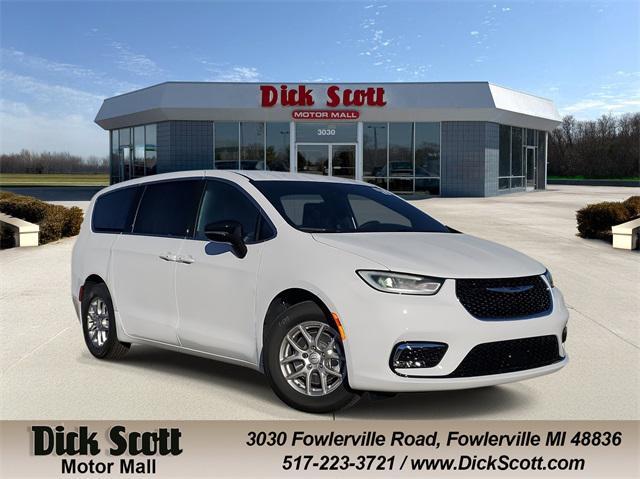 new 2026 Chrysler Pacifica car, priced at $38,821