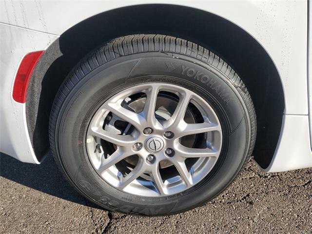 new 2026 Chrysler Pacifica car, priced at $38,821