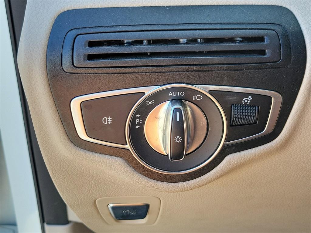 used 2018 Mercedes-Benz GLC 300 car, priced at $15,907