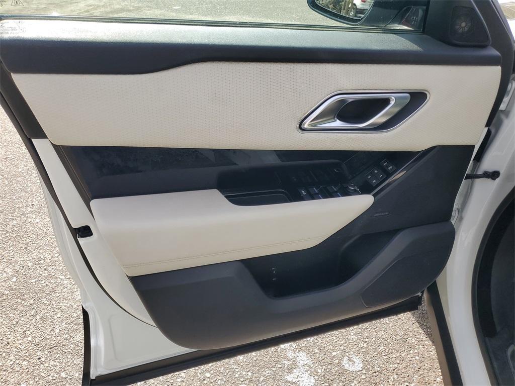 used 2022 Land Rover Range Rover Velar car, priced at $37,998