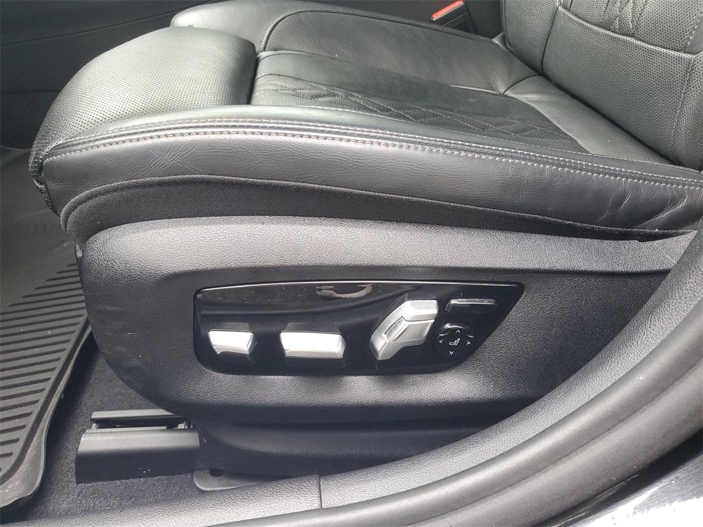 used 2020 BMW M550 car, priced at $35,000