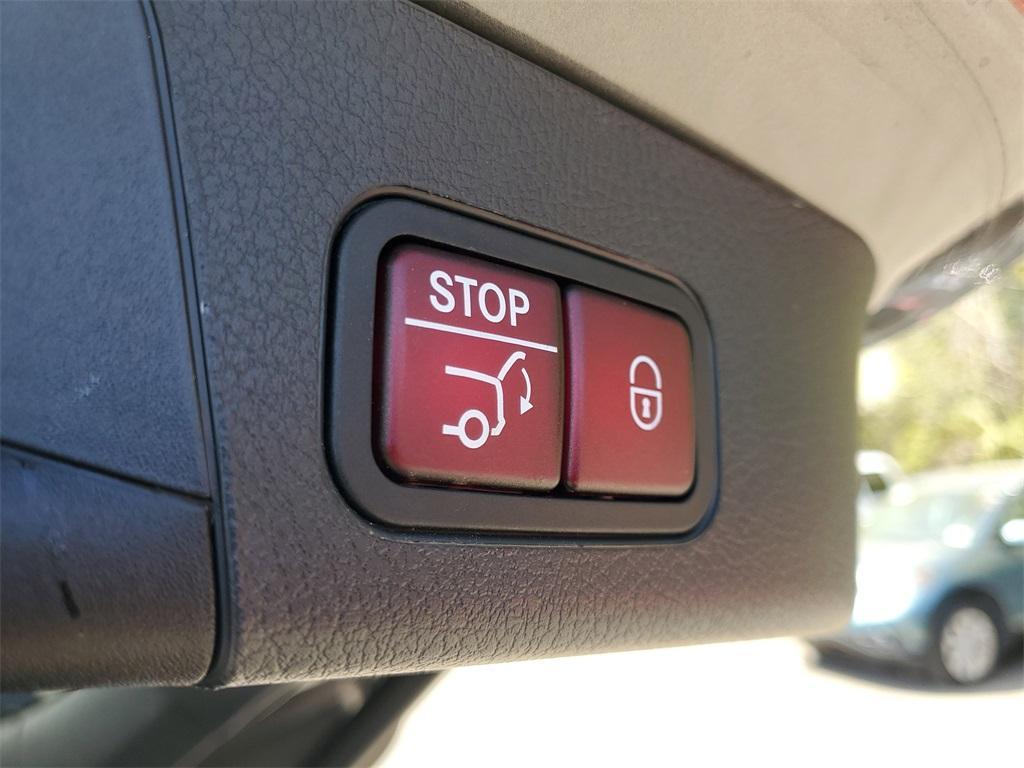used 2023 Mercedes-Benz GLB 250 car, priced at $35,591