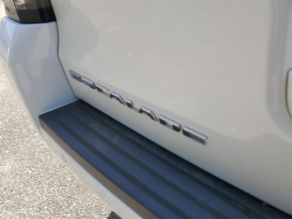 used 2018 Cadillac Escalade car, priced at $37,998