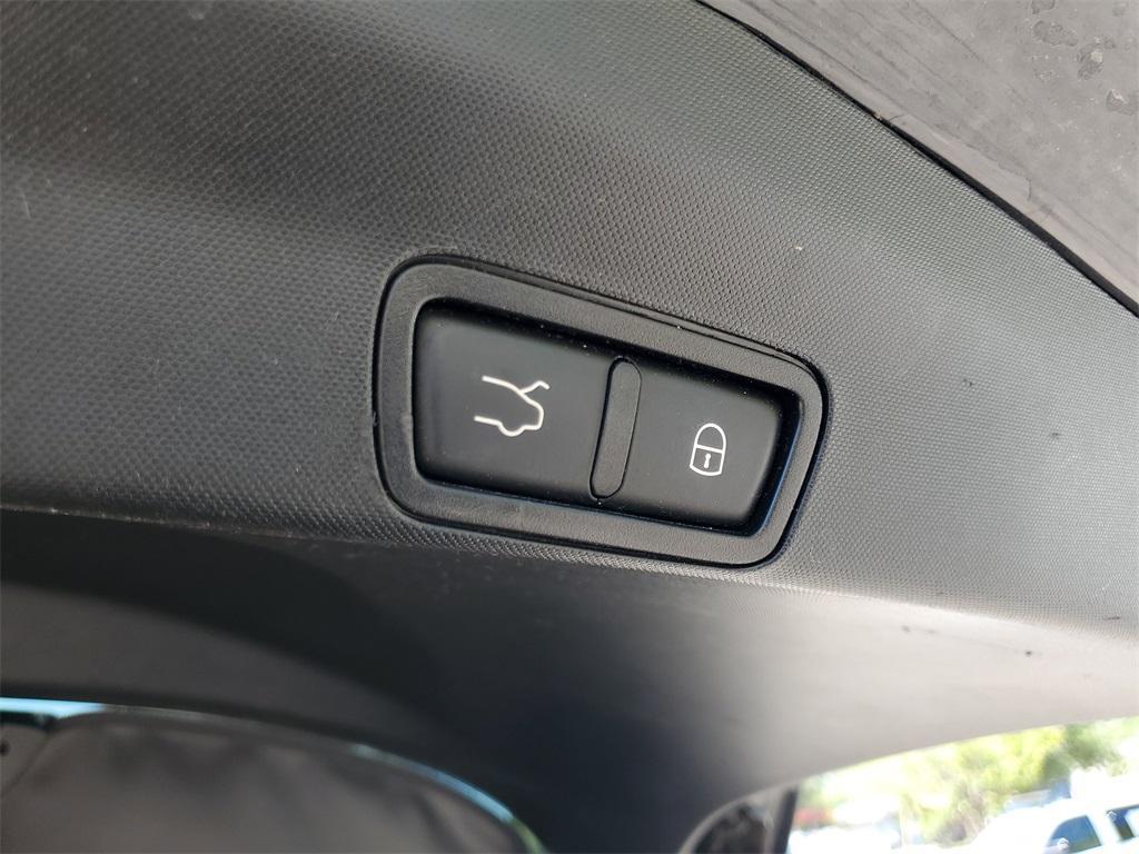 used 2021 Alfa Romeo Stelvio car, priced at $24,021
