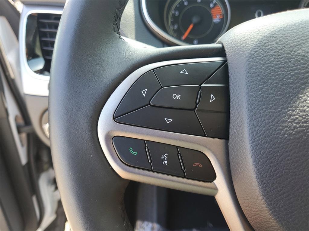 used 2019 Jeep Cherokee car, priced at $18,981