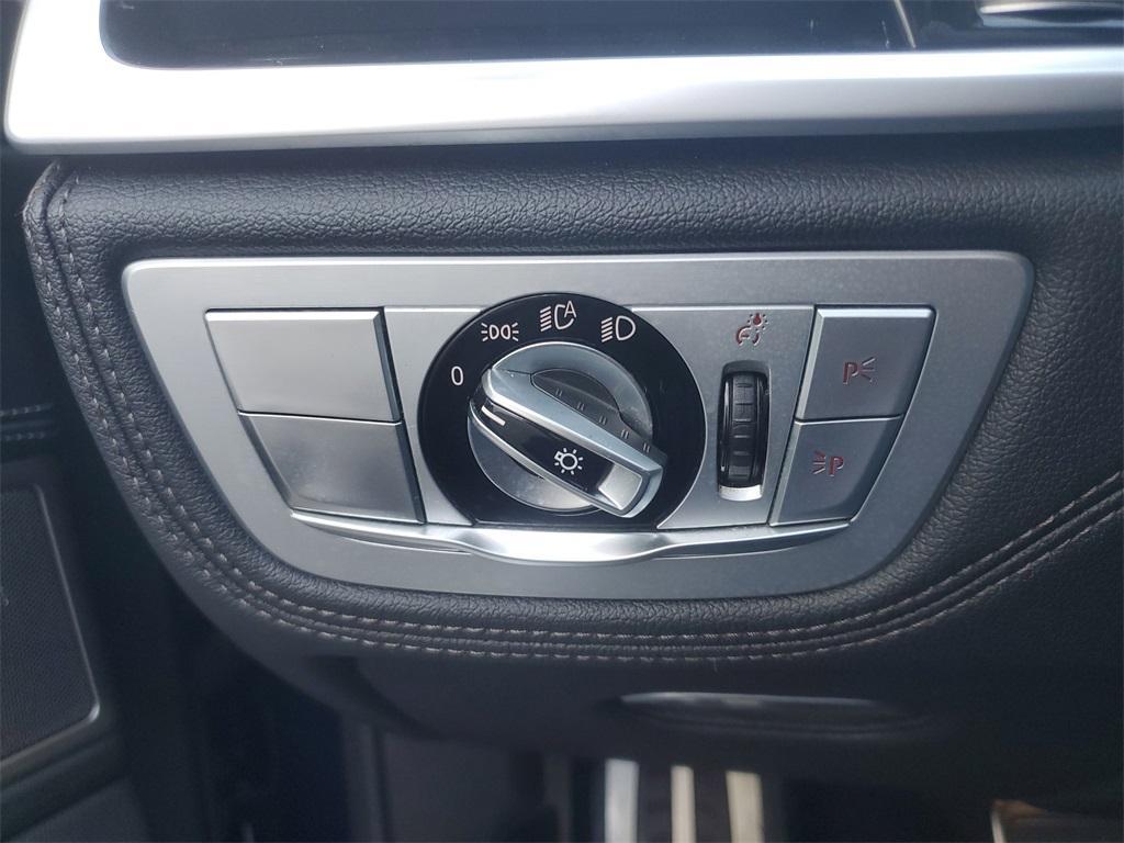 used 2022 BMW 750 car, priced at $57,850