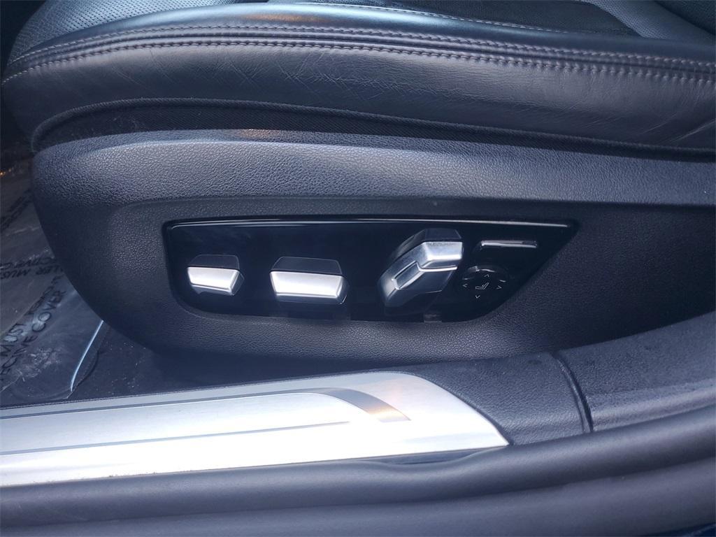 used 2022 BMW 750 car, priced at $57,850