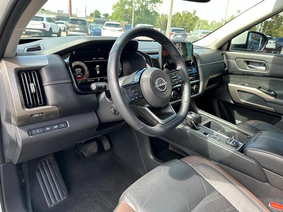 used 2022 Nissan Pathfinder car, priced at $33,990