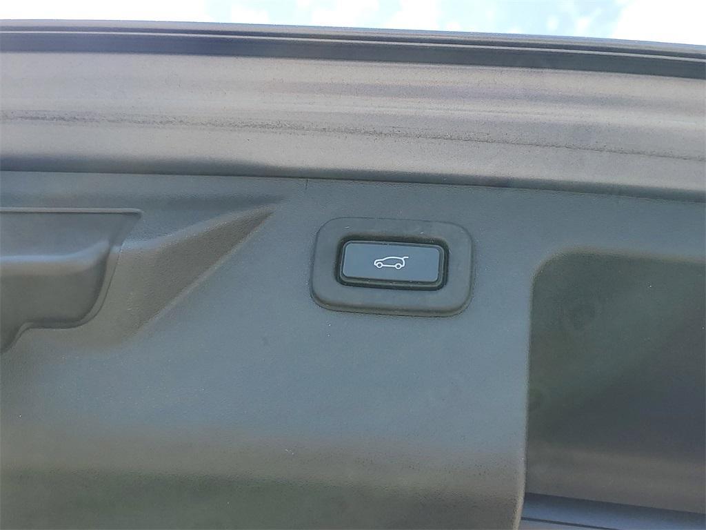used 2022 Land Rover Discovery Sport car, priced at $30,191