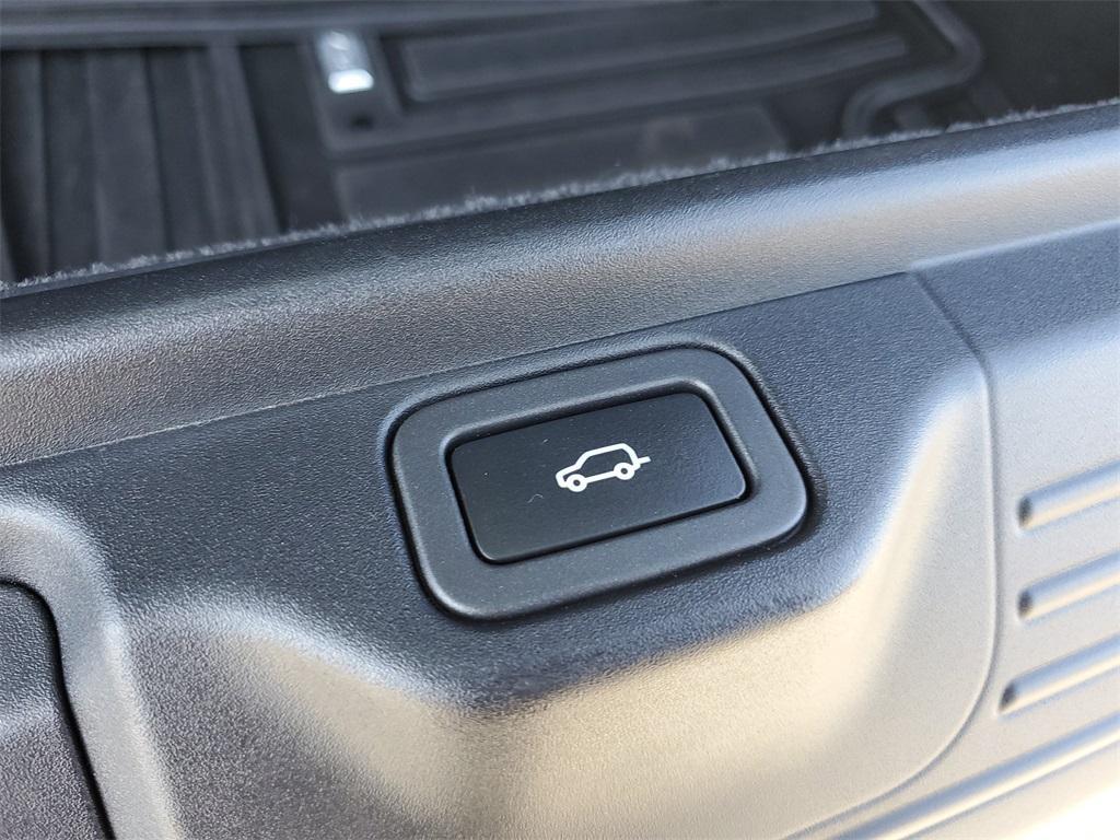 used 2021 Land Rover Range Rover car, priced at $44,484