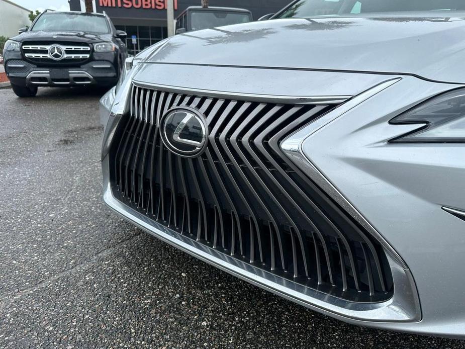 used 2019 Lexus ES 350 car, priced at $27,318