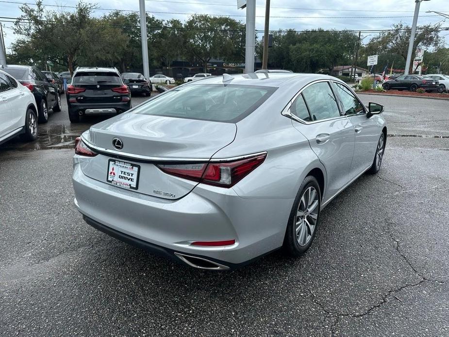 used 2019 Lexus ES 350 car, priced at $27,318