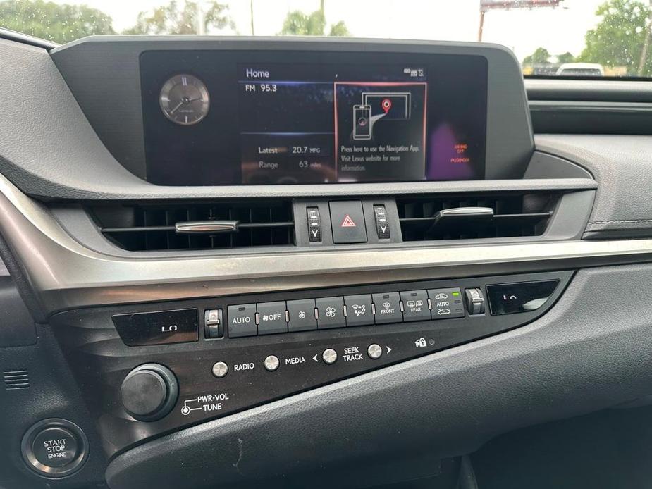 used 2019 Lexus ES 350 car, priced at $27,318