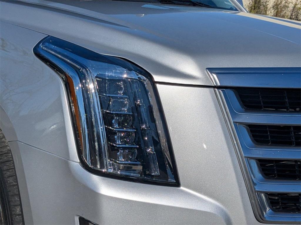 used 2019 Cadillac Escalade car, priced at $36,382