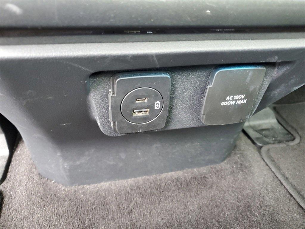 used 2021 Ford F-150 car, priced at $33,900