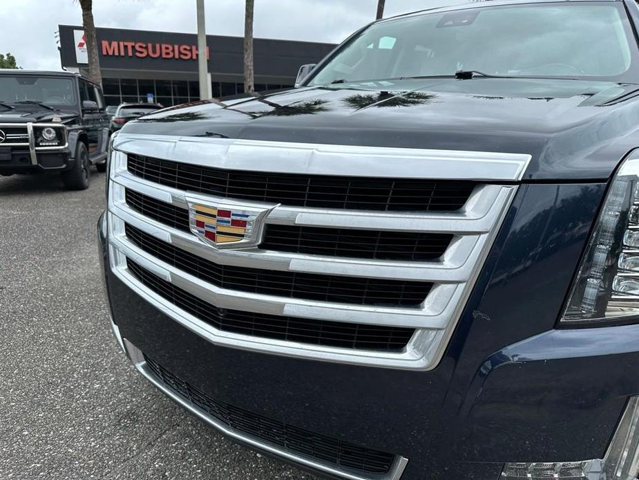 used 2019 Cadillac Escalade car, priced at $37,790