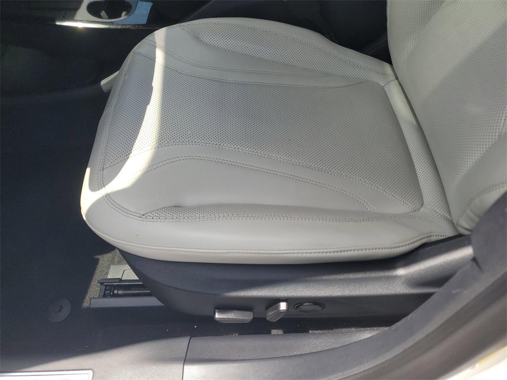 used 2022 Ford Mustang Mach-E car, priced at $27,590