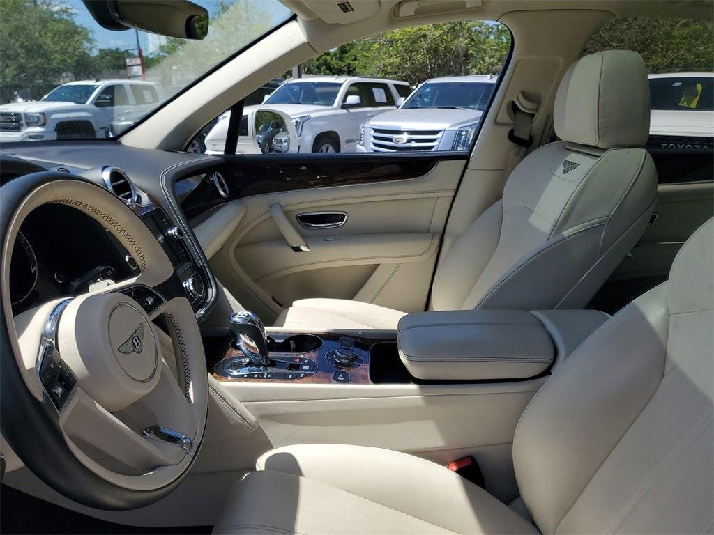used 2019 Bentley Bentayga car, priced at $79,949