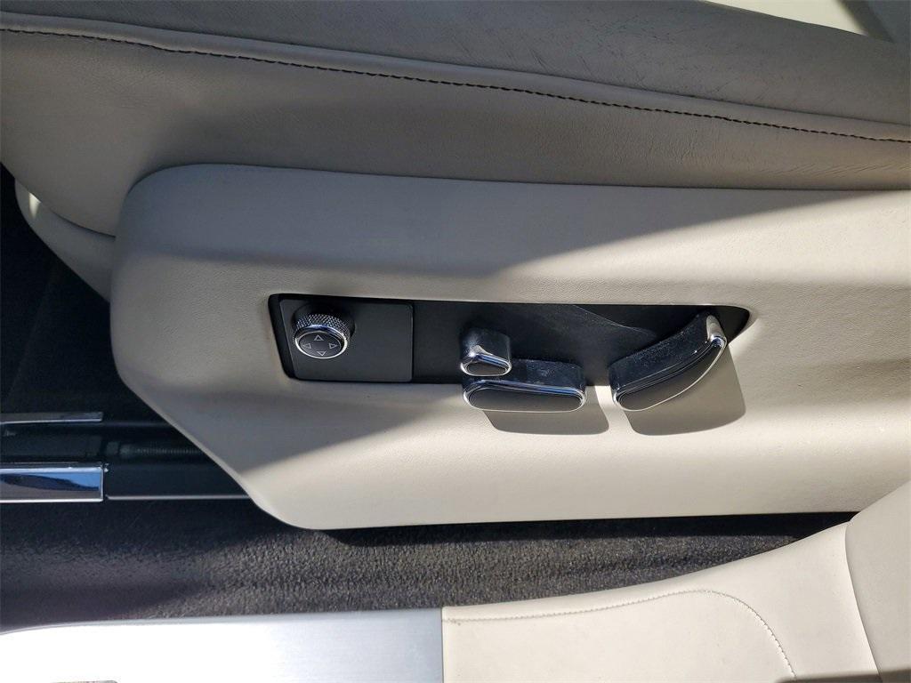 used 2019 Bentley Bentayga car, priced at $79,949