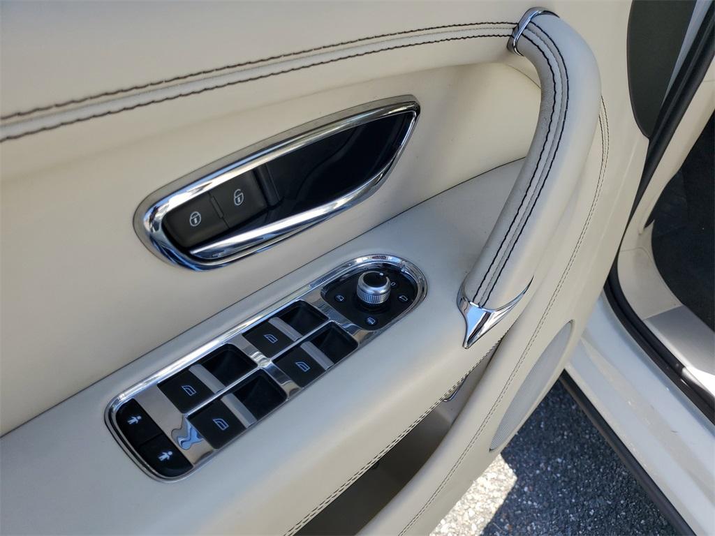 used 2019 Bentley Bentayga car, priced at $88,191